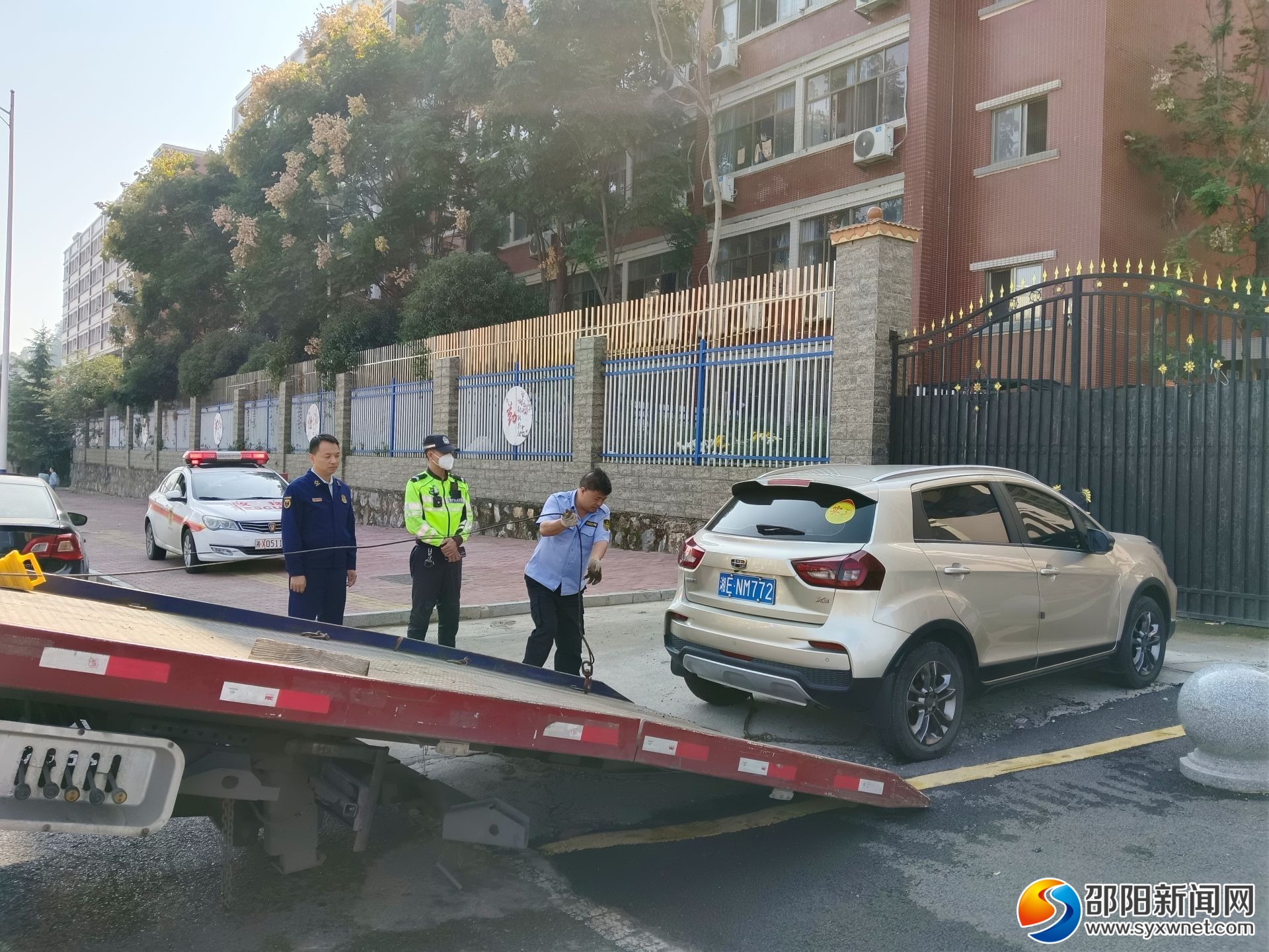 北塔消防联合交警部门开展消防车通道集中整治“雷霆行动”_邵阳头条网