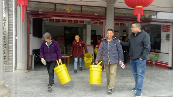槐树社区：居民人人参与  共建文明社区(图1)