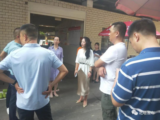北塔区商务局：多措并举攻坚克难 扎实做好创文国卫复审工作(图1)
