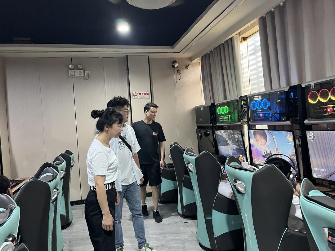 北塔区：加强网吧管理 关心下一代健康成长(图1)