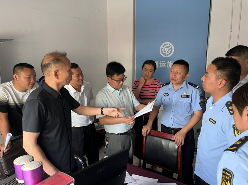 北塔区开展旅游包车安全专项检查(图1)