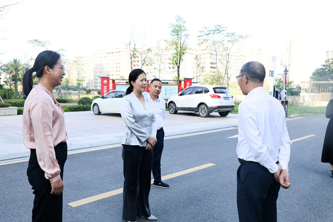 姚文娟督导住宅小区全国文明城市创建工作(图1)