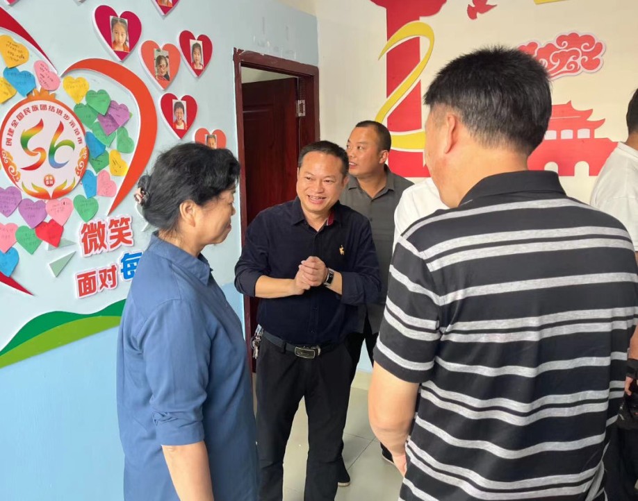 省关心下一代工作委员会来北塔区调研(图1)