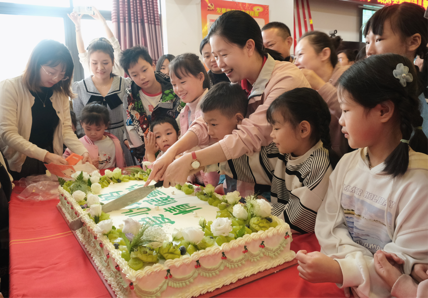 以爱相伴 守护成长——北塔区召开“爱心妈妈”结对关爱留守儿童和困境儿童行动工作推进会(图1)
