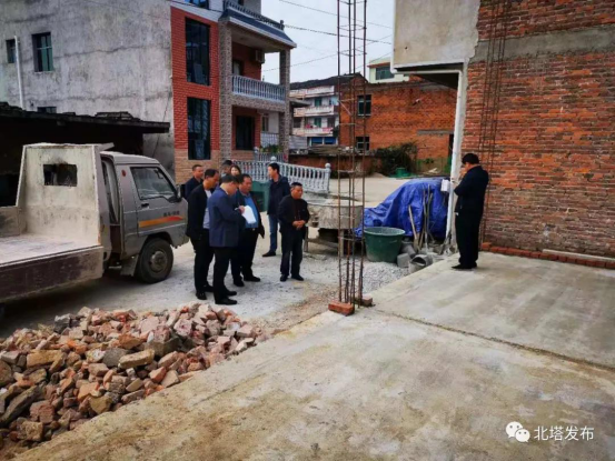 实地调研走访 助力脱贫攻坚(图2)