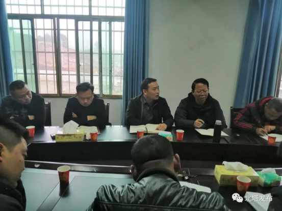 开展脱贫攻坚调研 为民解难题、办实事(图1)