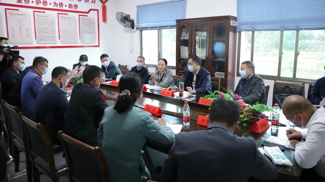 仇珂静到北塔区李子塘村调研基层党建和乡村振兴工作(图1)
